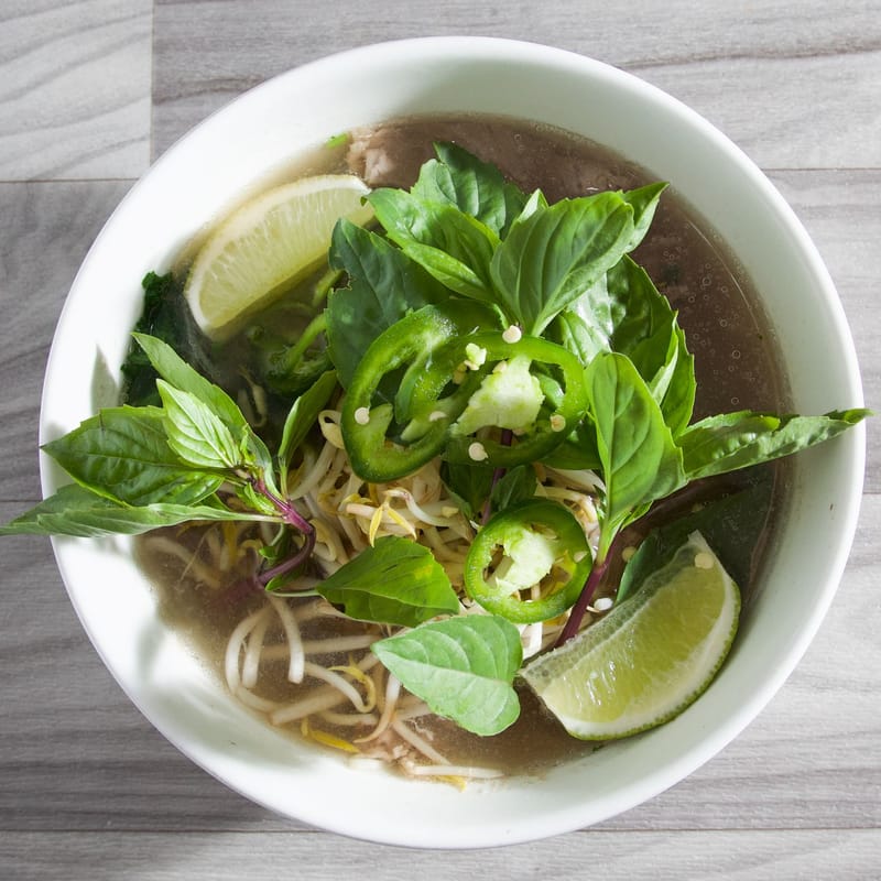 Phở Tái ribeye steak phở
